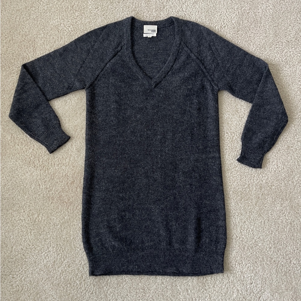 Aritzia Wilfred Free Oversized sweater